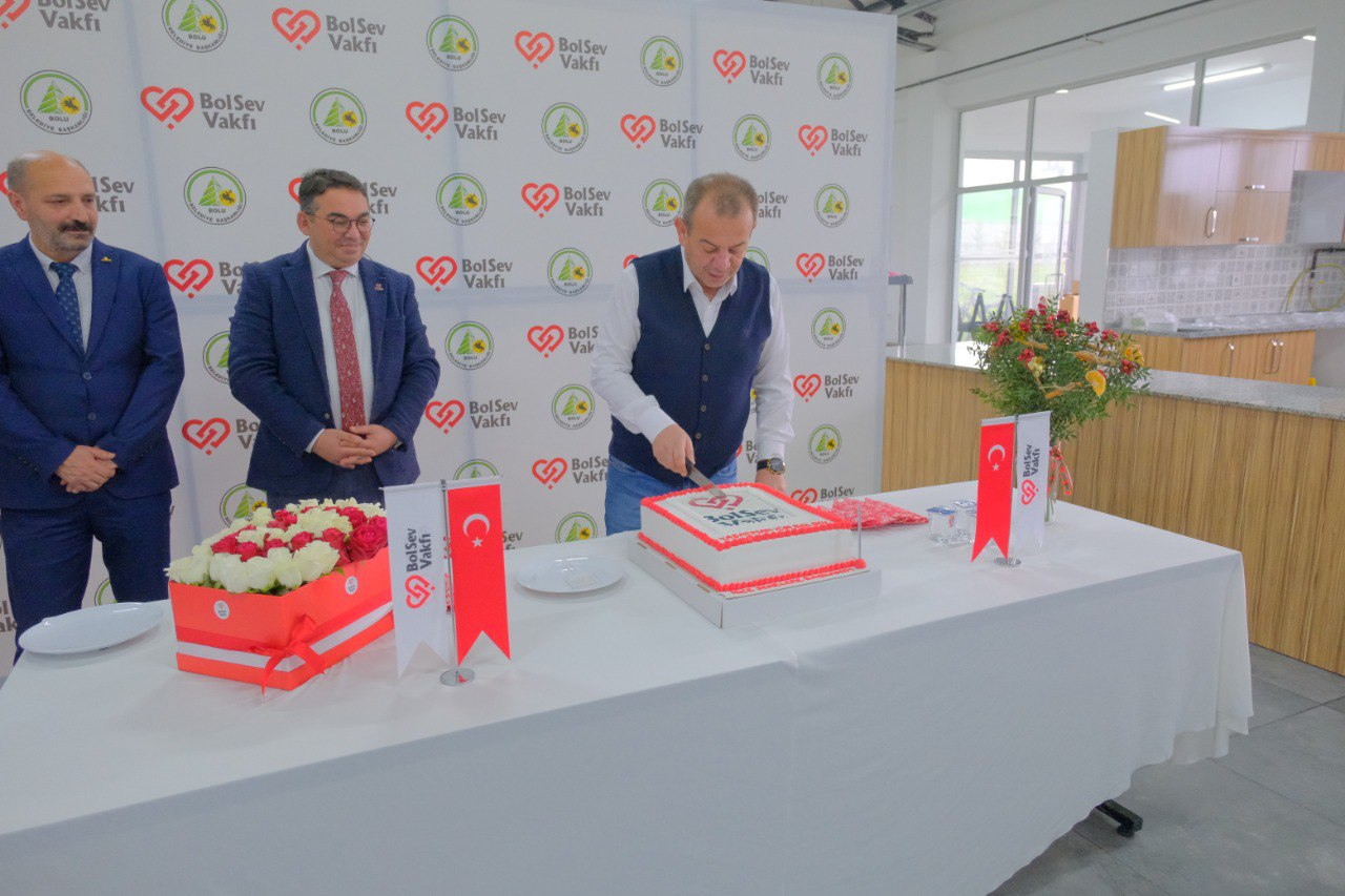 Vakıf Başkanı Tanju Özcan’ın Doğum Günü Kutlaması